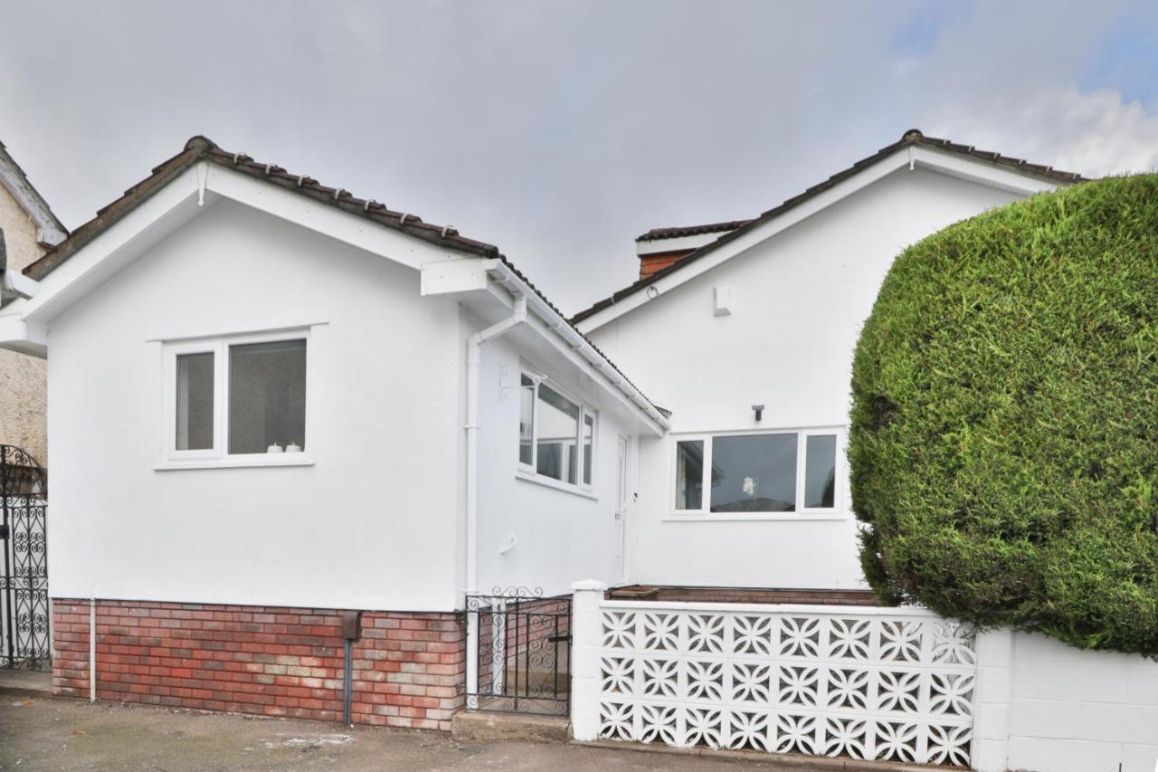 Rumney House Villa Cardiff Exterior photo